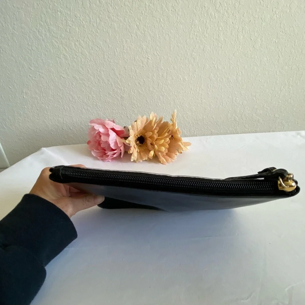 Victoria’s Secret Sequence Wristlet . Colorful and Bold. NWOT - Picture 7 of 12